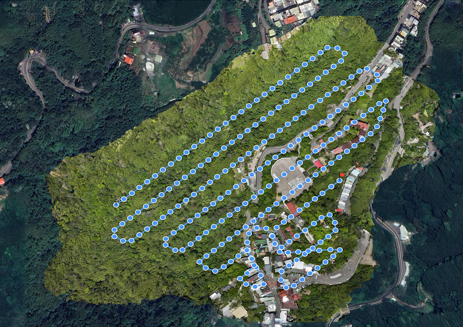 無人機任務後成果圖，顯示完整飛行軌跡與資料覆蓋範圍，支援任務報告與交付視覺化