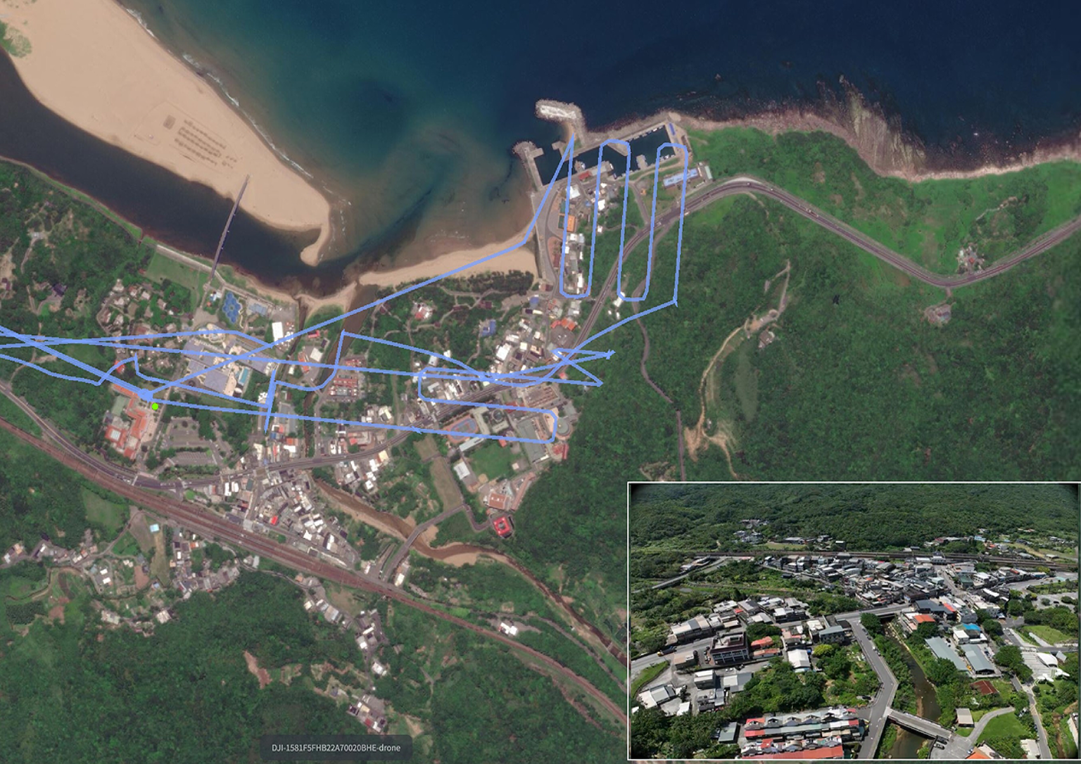 無人機任務執行中畫面，顯示即時飛行軌跡與同步影像回傳，用於掌握作業進度與成果精度